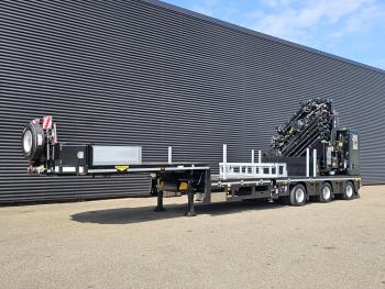 Broshuis 3ABSD / EXTENADABLE / HIAB 95 tm + JIB / ELECTRIC CRANE / KRAN